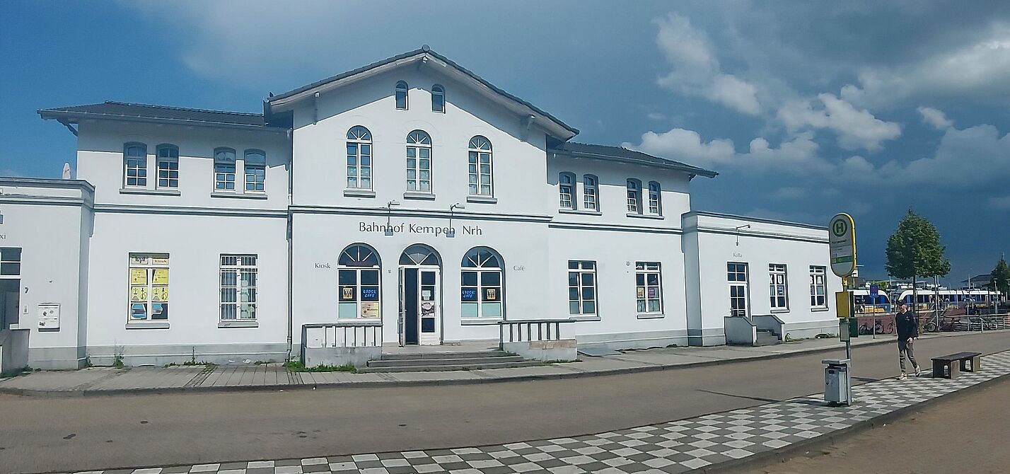 Bahnhof Kempen .