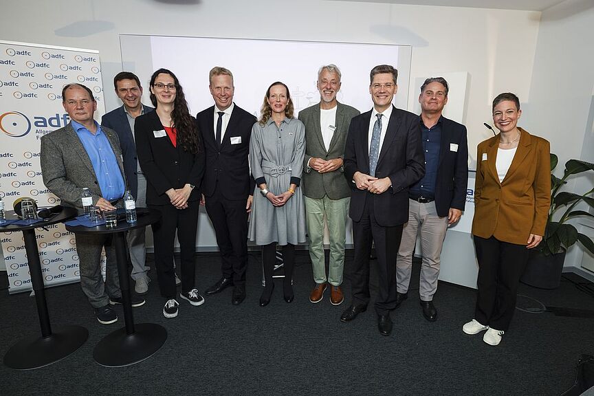 Einweihungsempfang Gruppenbild ADFC-Einweihungsempfang Gruppenbild